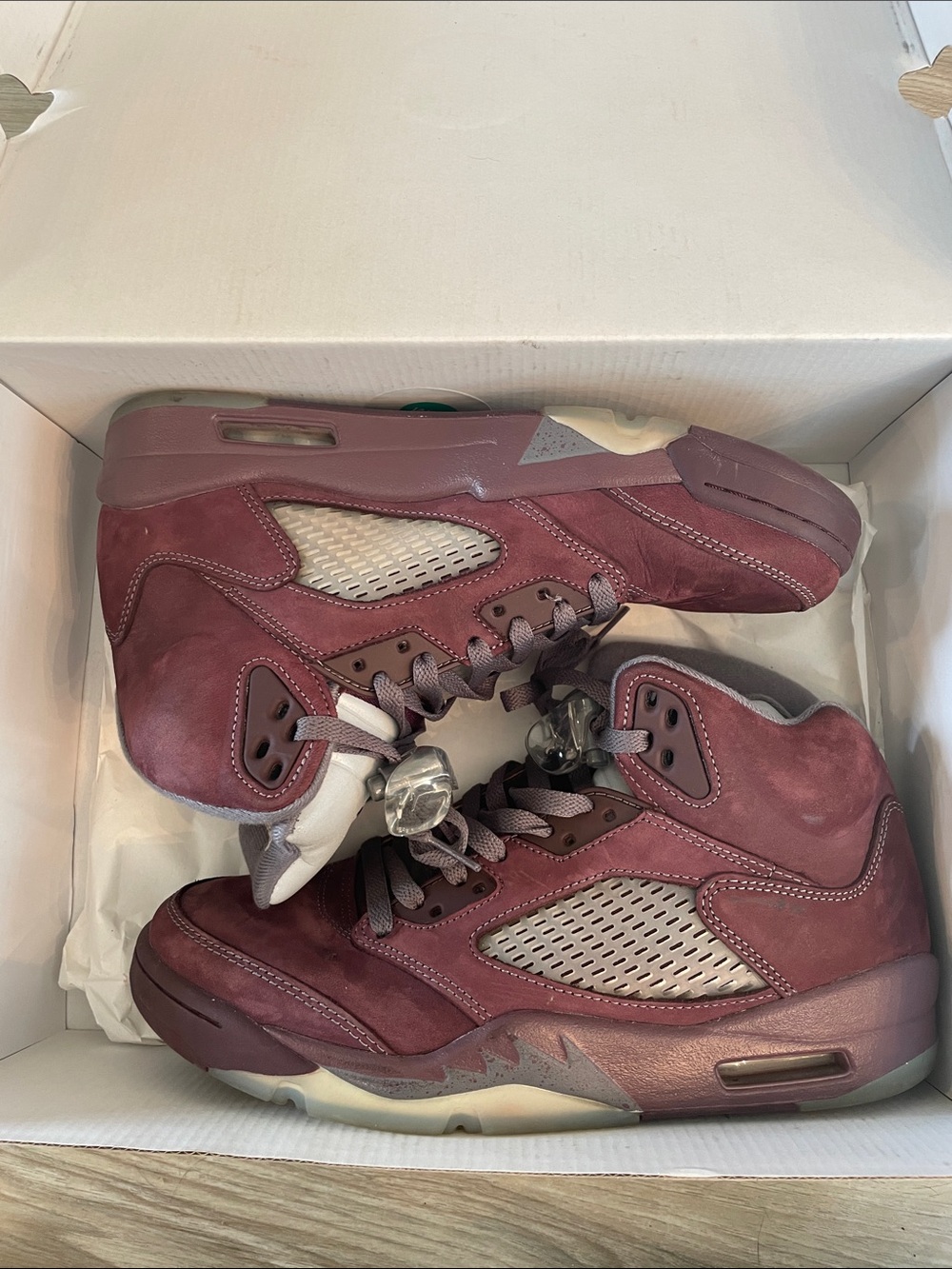 Jordan Retro 5 Dz4131-600- Burgundy and Gray